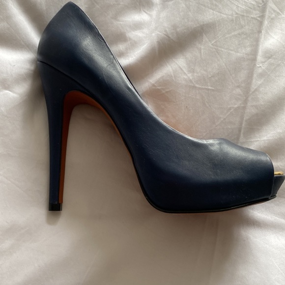 Bran new Never worn - Picture 3 of 5